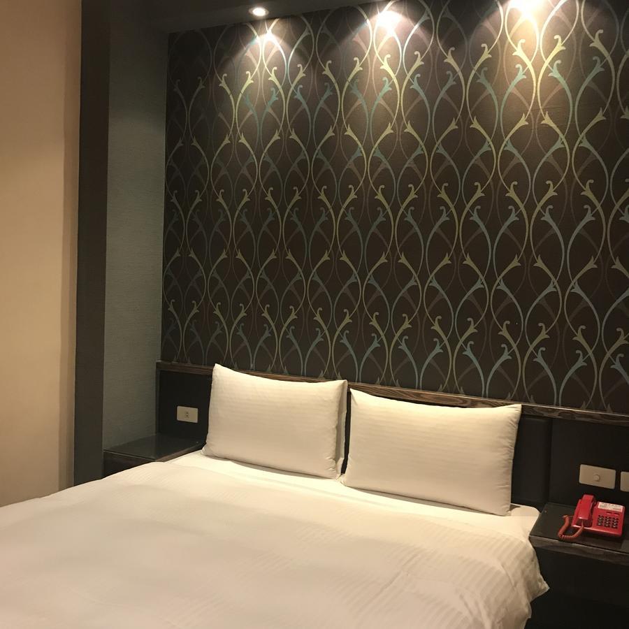 Baseball Hotel Hsinchu City Exterior photo